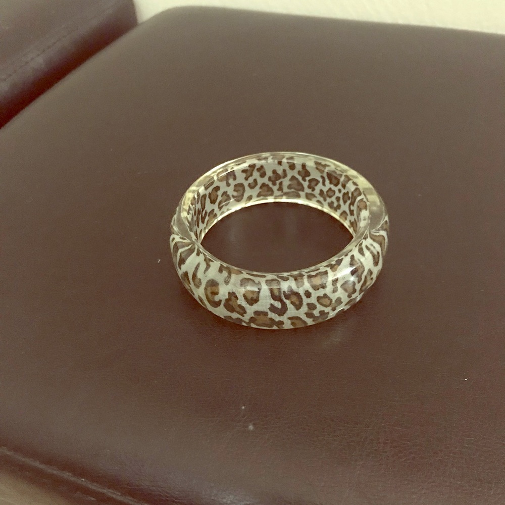 Acrylic Leopard bangle